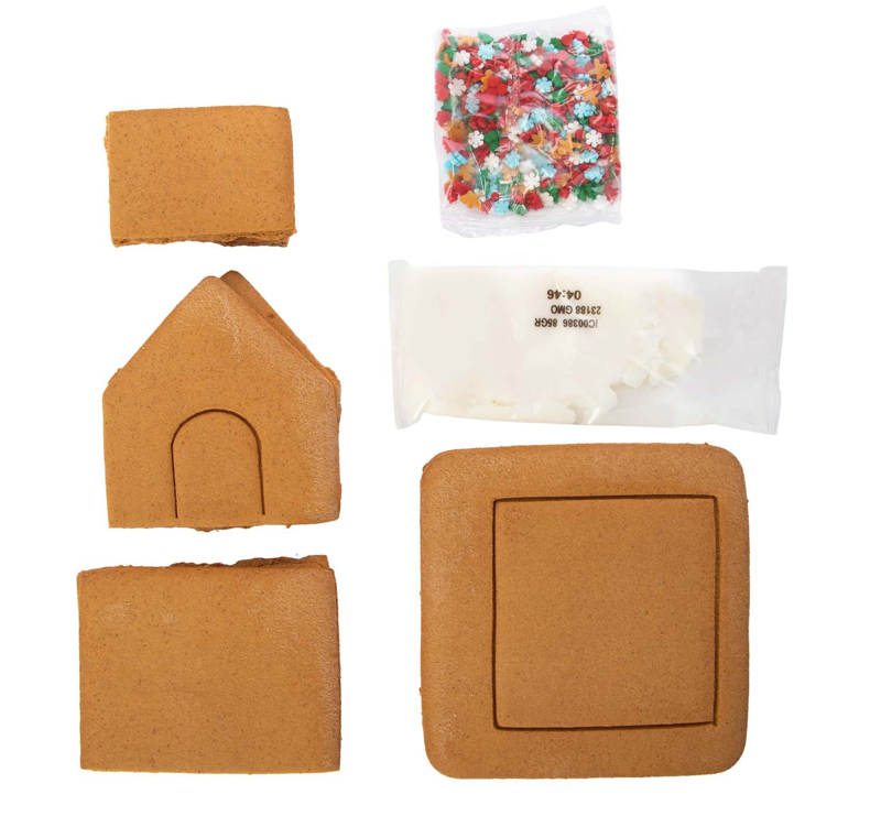 The Christmas Cabin Bake Kit 🎁